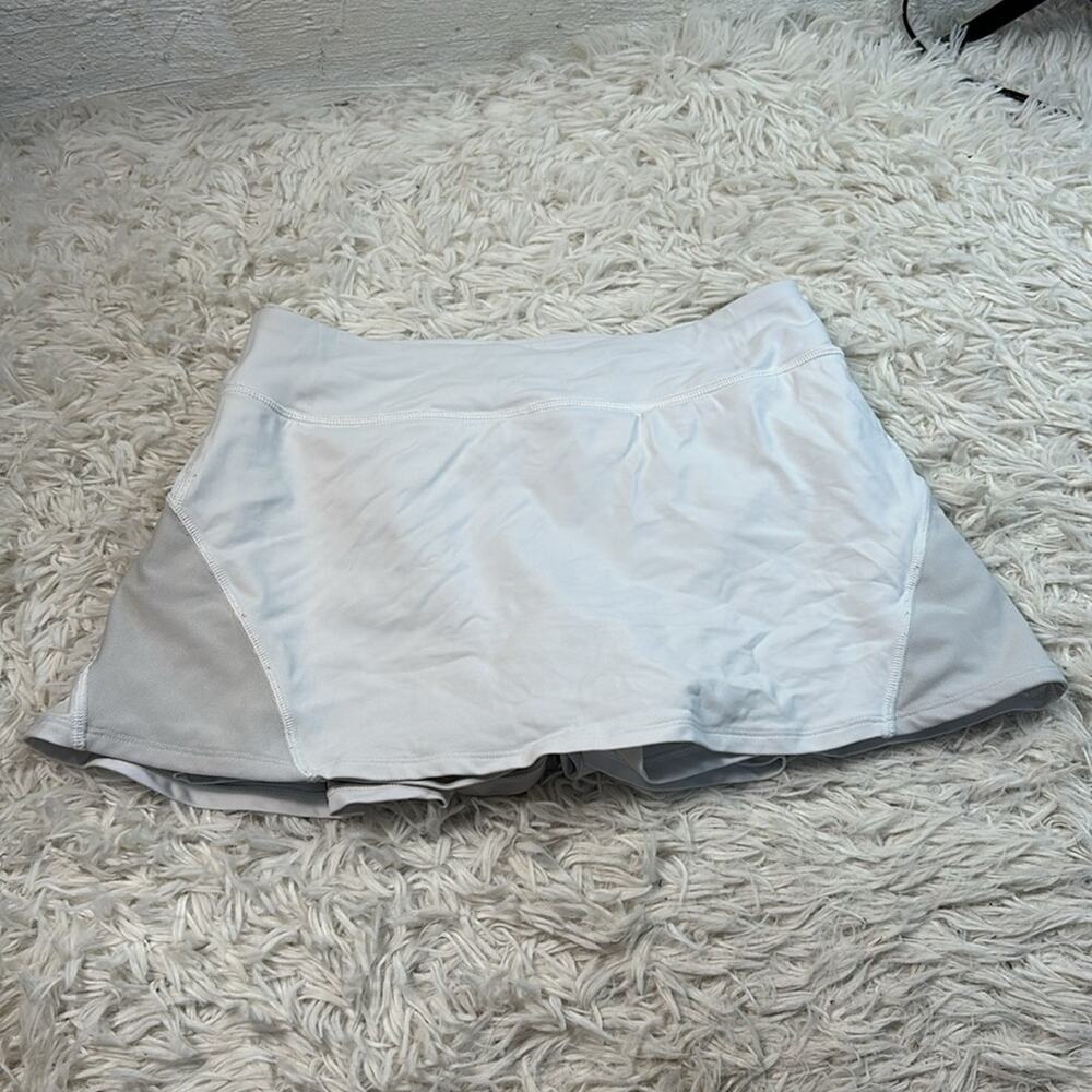 Lululemon Photo Finish Skirt *13.5" White